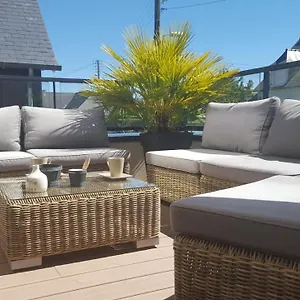 https://les-cypres-appartement-avec-grande-terrasse-proche.inbrittany.com